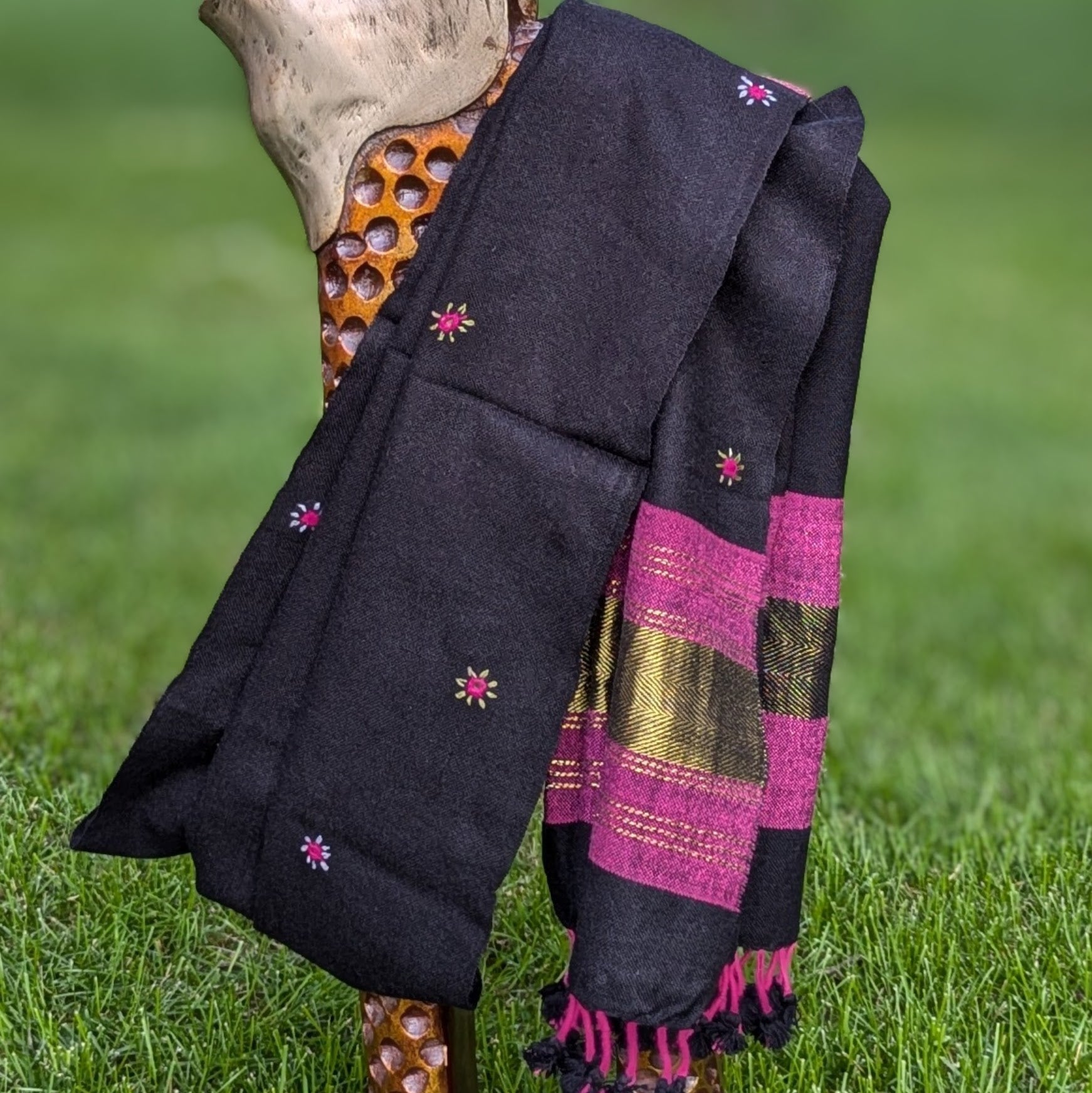 Mirrorwork Kutch Stole